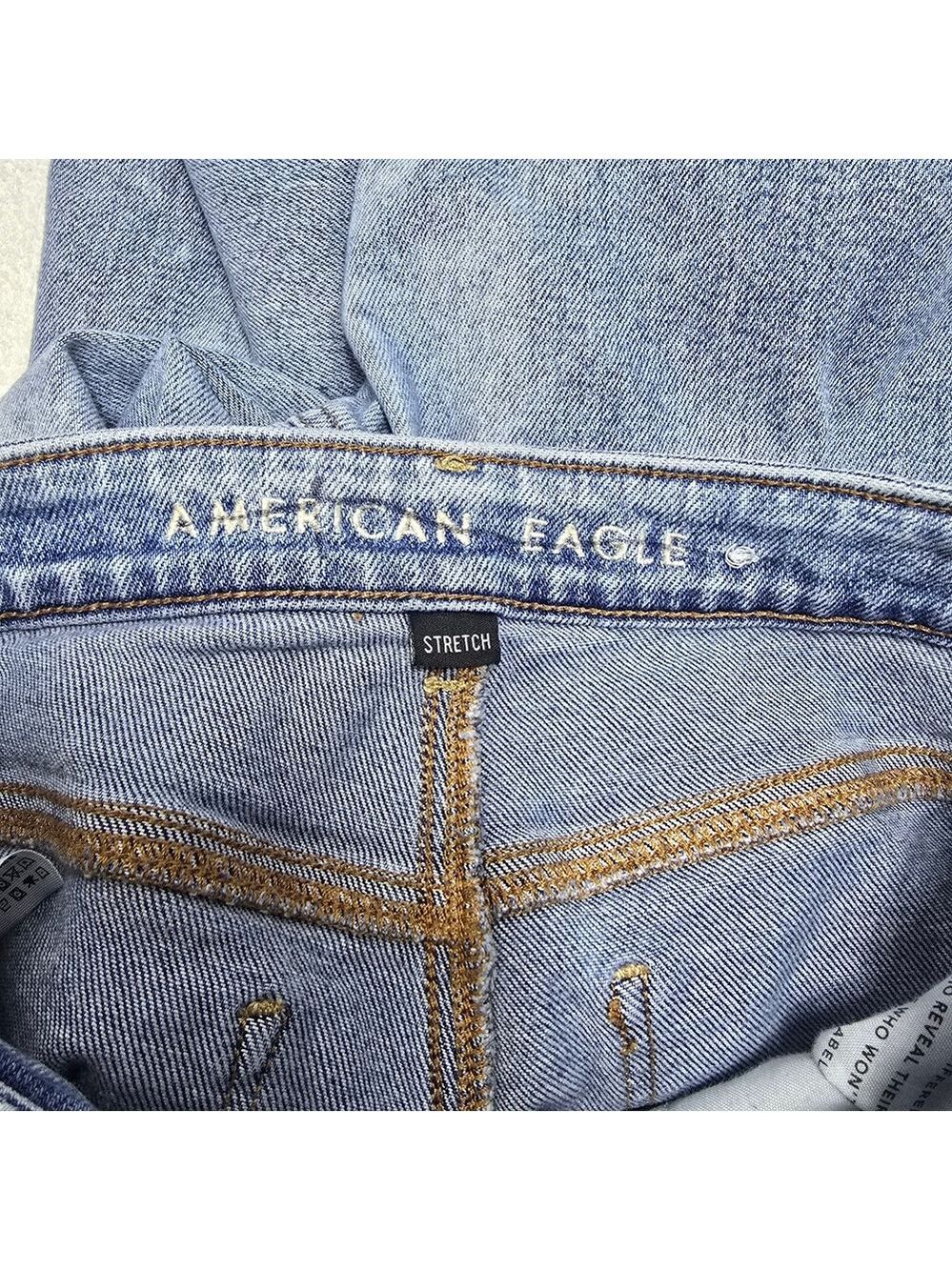 American Eagle Outfitters Light Blue Relaxed Jeans - Picture 15 of 16